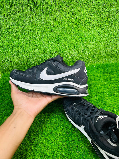 Nike Air Max (Black)