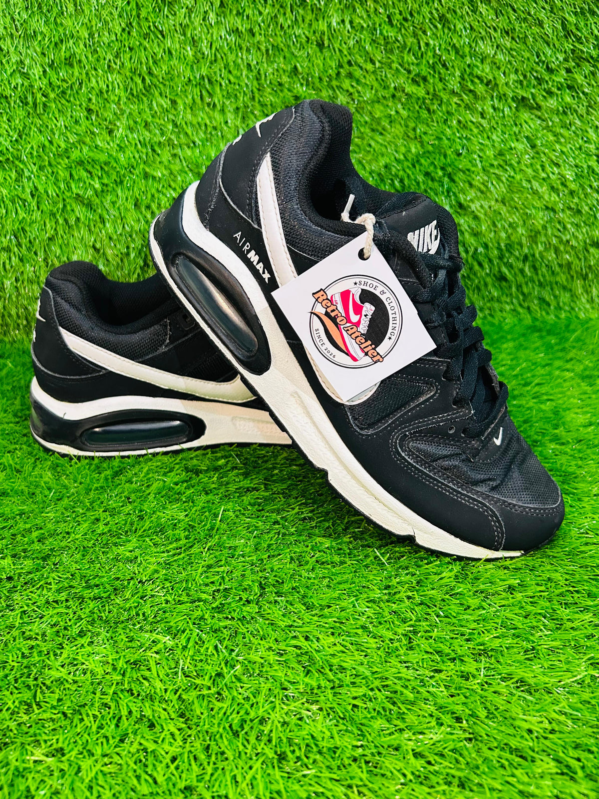 Nike Air Max (Black)