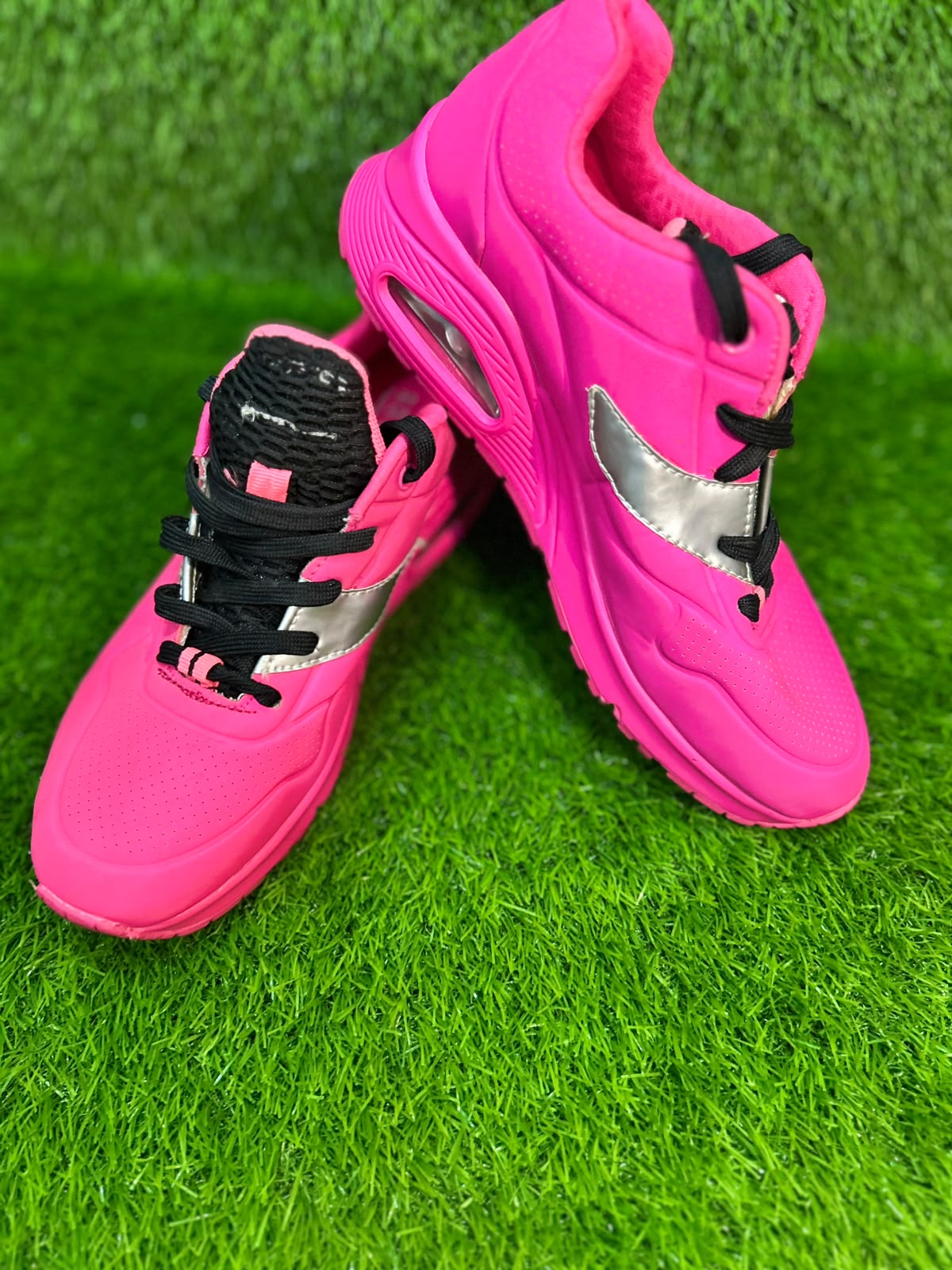 Skecher Uno Night Shades